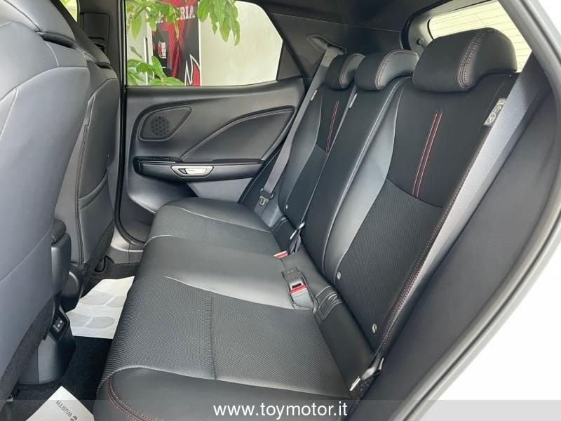 Lexus LBX Hybrid Emotion