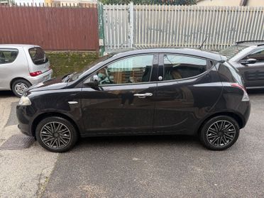 Lancia Ypsilon 1.2 5 porte GPL Ecochic Monogram