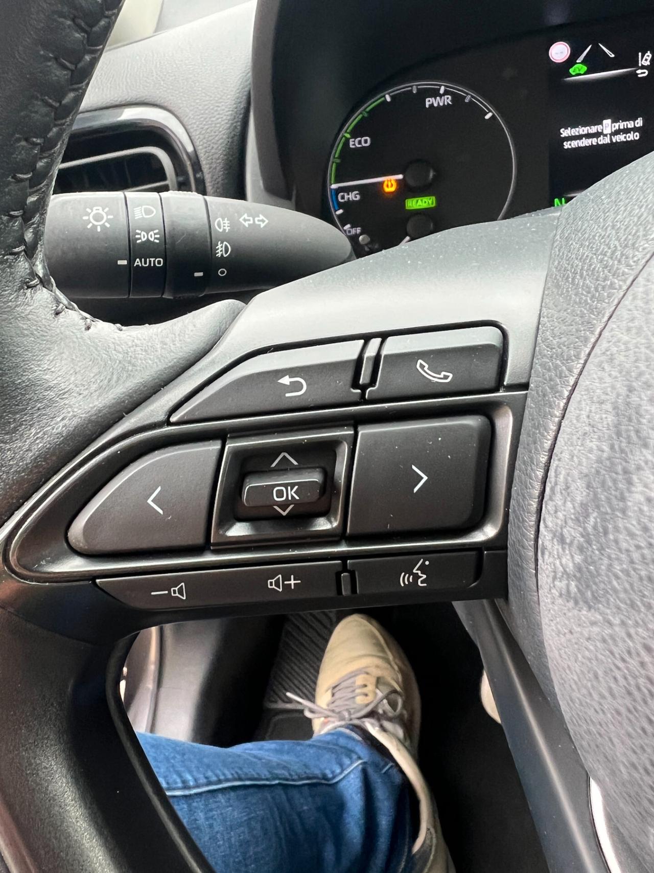 Toyota Yaris 1.5 Hybrid 5 porte Active