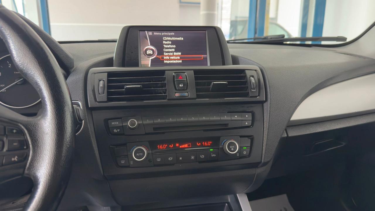 Bmw 118 118d 5p. Urban