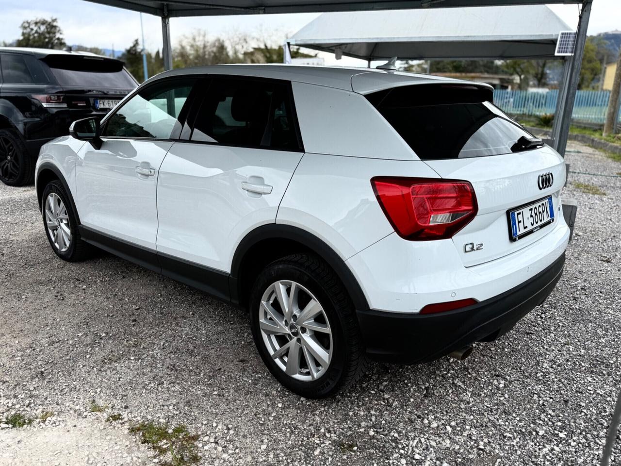 AUDIQ2 1.6 TDI S tronic *NAVI