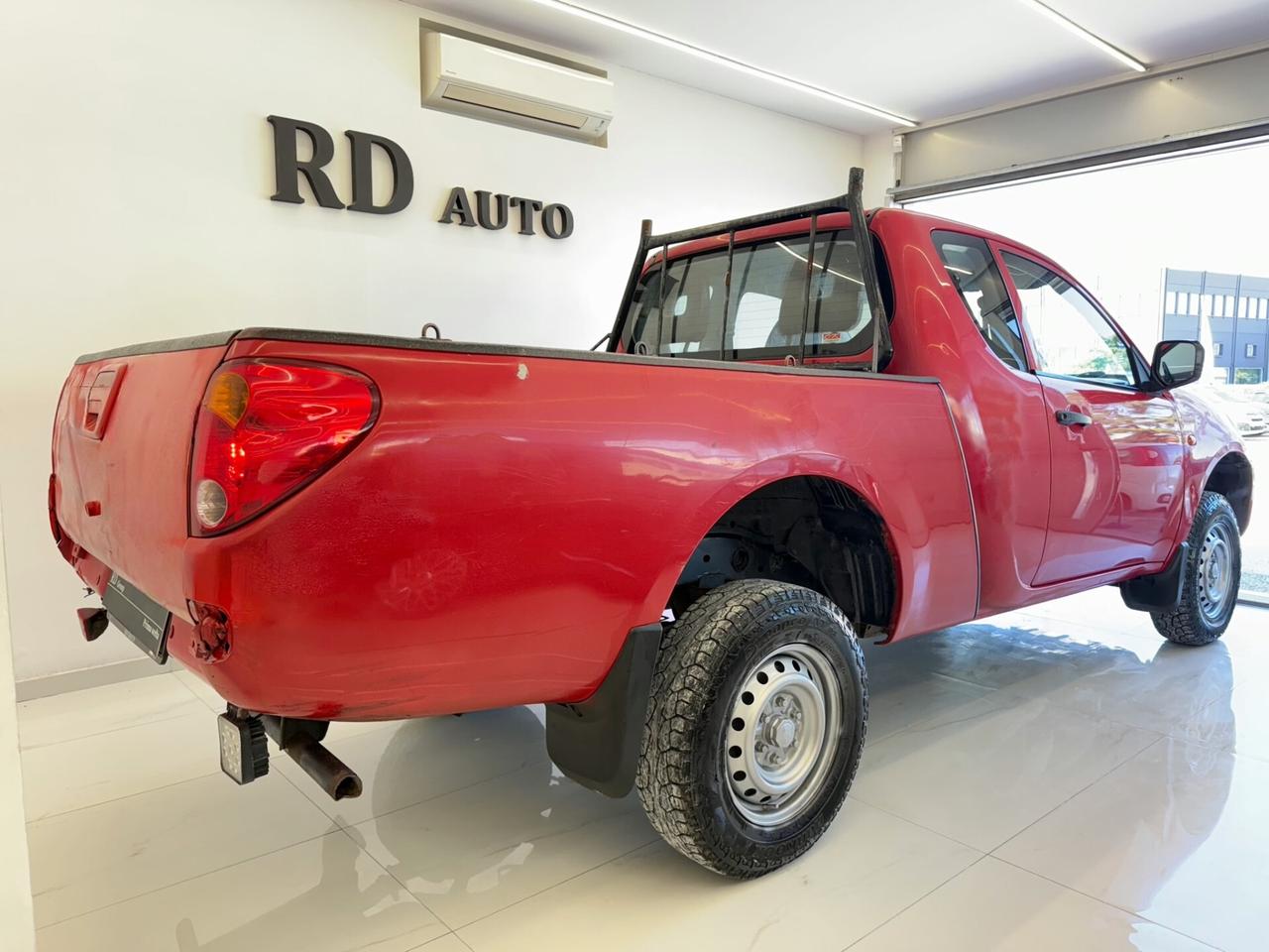 Mitsubishi L200 2.5 DI-D inform einzelkabine 4WD