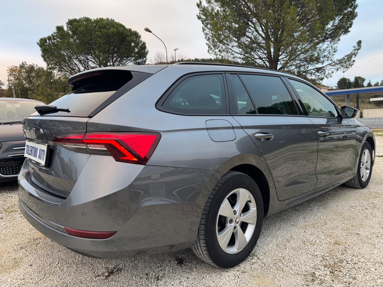 Skoda Octavia 2.0 TDI EVO DSG Wagon Executive