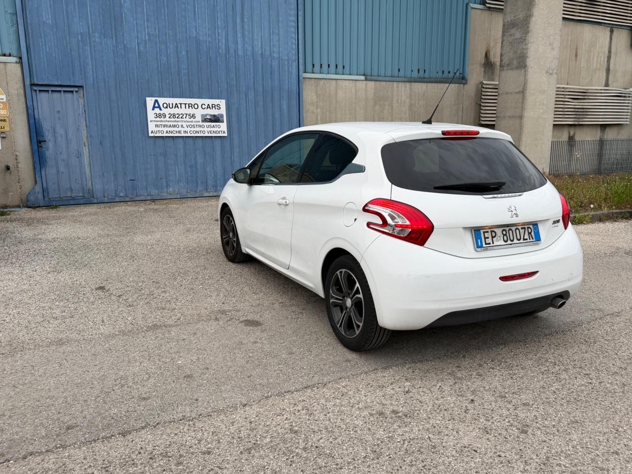 Peugeot 208 1.2 VTi 82 CV 3 porte Access