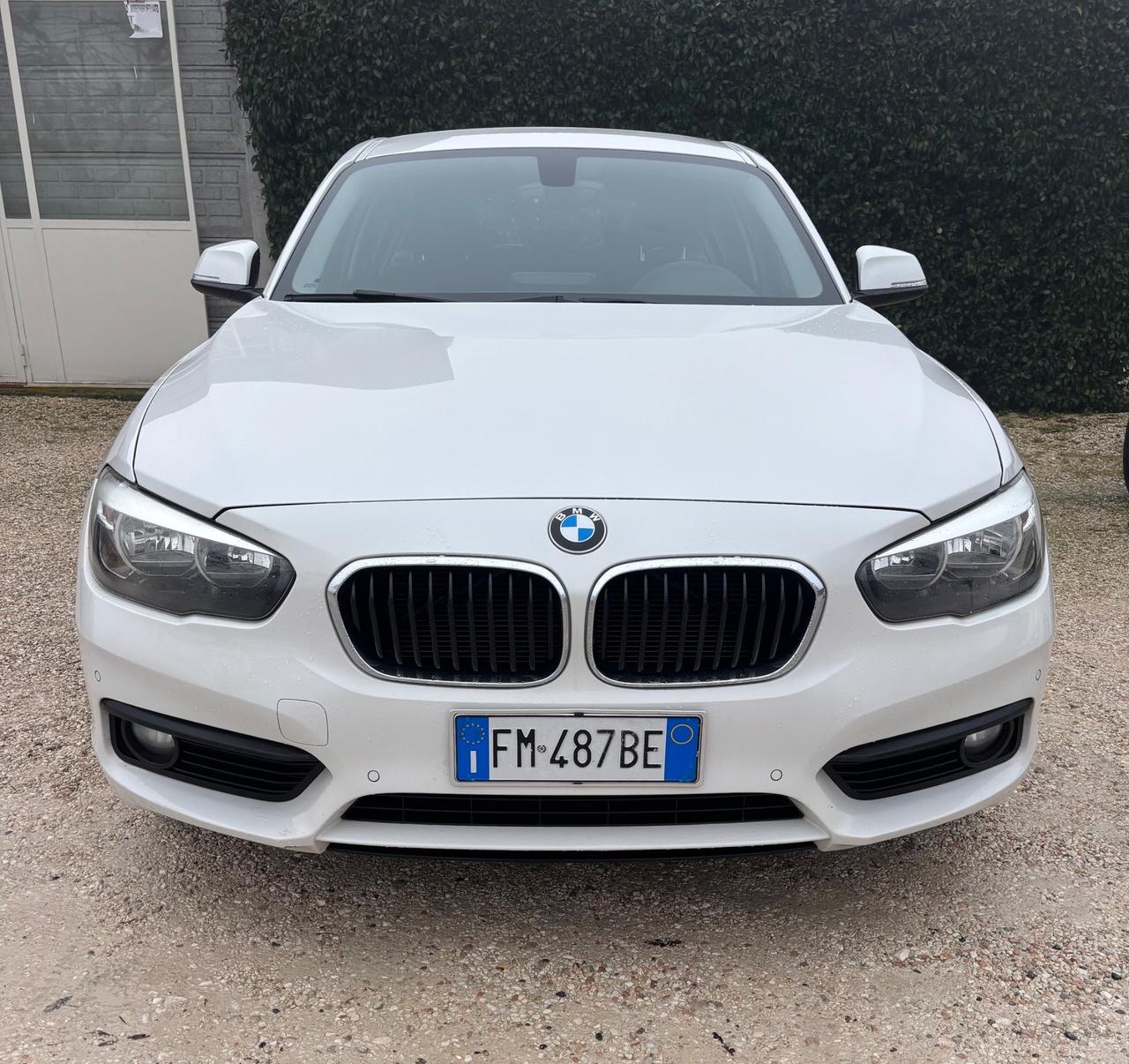 Bmw 114 114d 5p. Sport