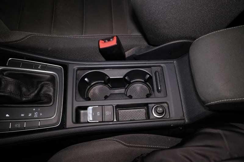 Volkswagen Golf BV5 - 7 VARIANT VARIANT 2.0 TDI EXECUT DSG 150CV