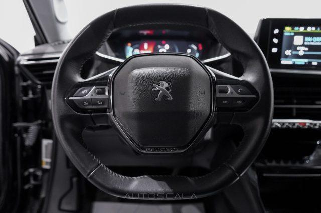 PEUGEOT 2008 motore elettrico 136 CV Allure