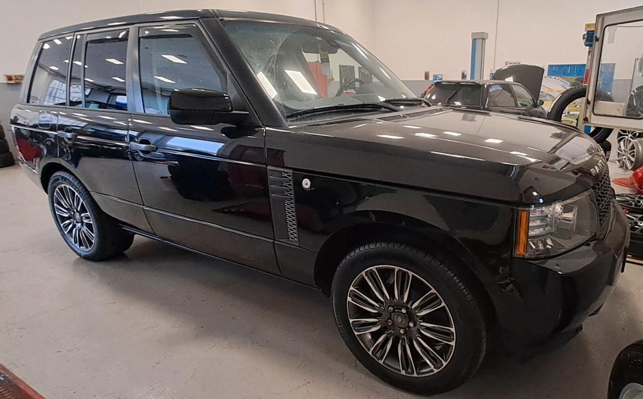 Land Rover Range Rover Range Rover 4.4 TDV8 Autobiography