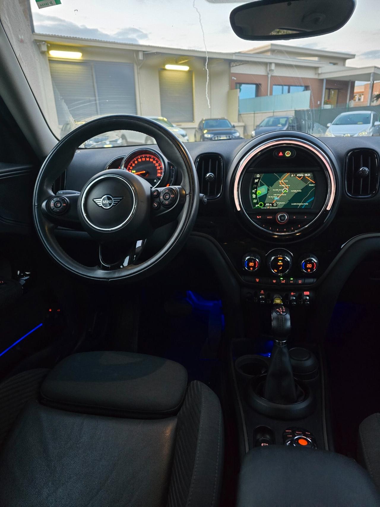 Mini Cooper Countryman 1.5 SE Business ALL4 Automatica