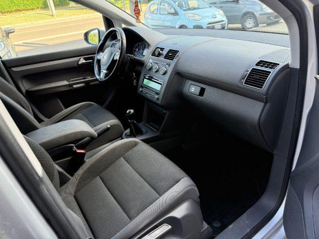 VOLKSWAGEN Touran 1.6 TDI Comfortline UNICO PROPRIETARIO