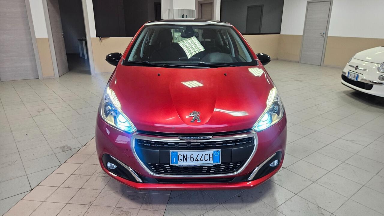 Peugeot 208 PureTech 82 5 porte Allure