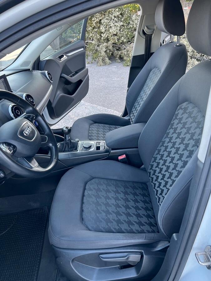 Audi A3 SPB 1.6 TDI clean diesel Ambiente