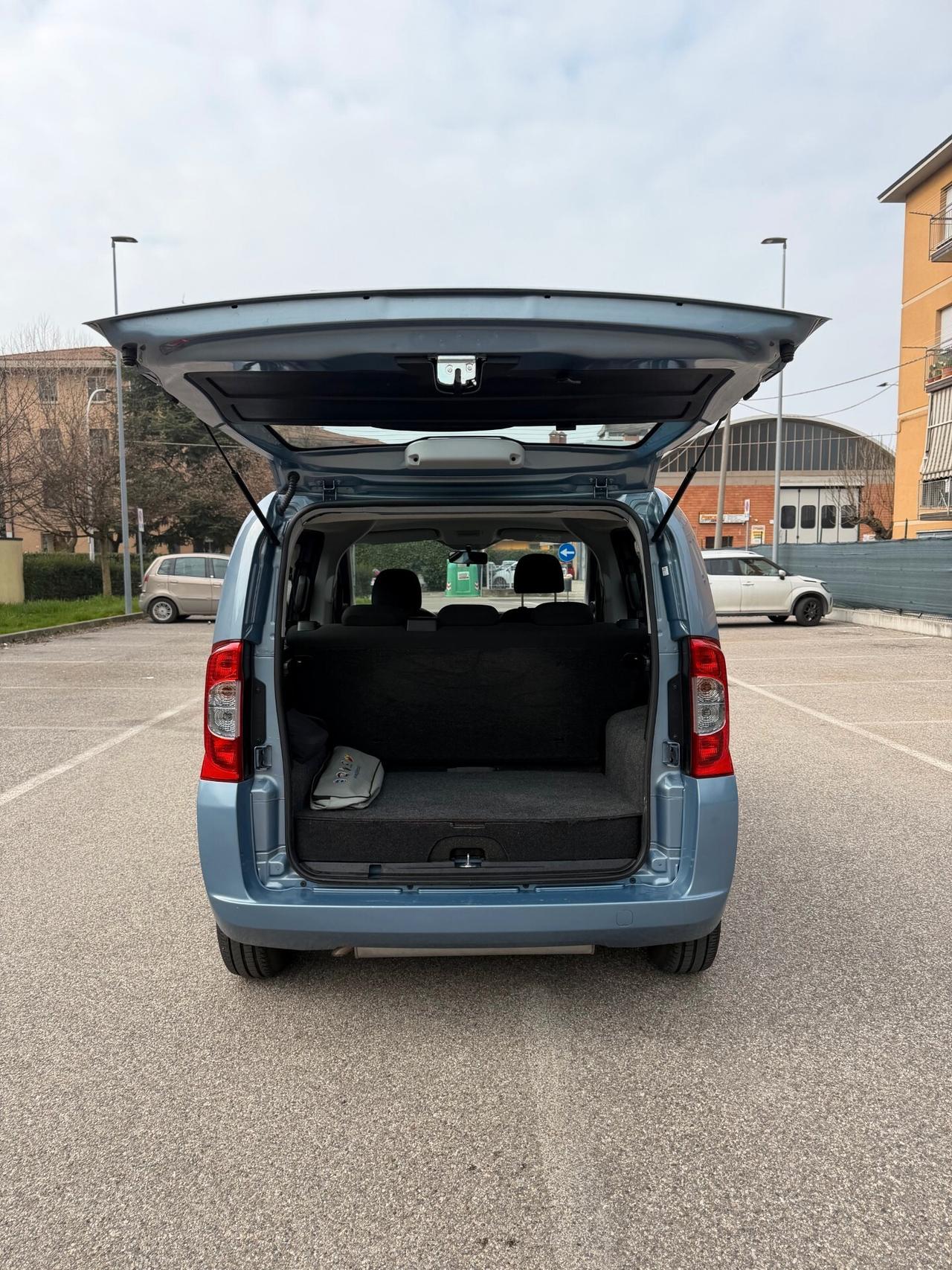 Fiat Qubo 1.4 METANO - NEOPATENTATI - 12 MESI DI GARANZIA -