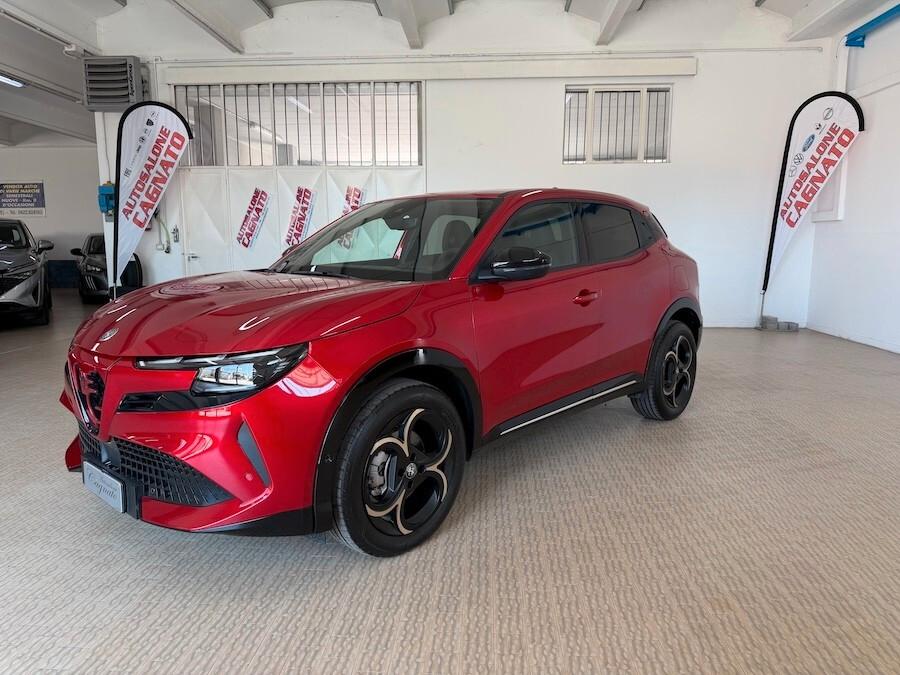 Alfa Romeo Junior 1.2 145 CV Hybrid eDCT6 Q4 Intensa Km 1200 ROSSO BRERA 4X4