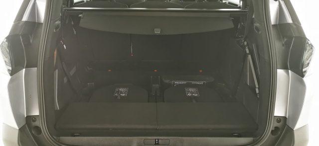 PEUGEOT 5008 BlueHDi 130 S&S EAT8 Active Business