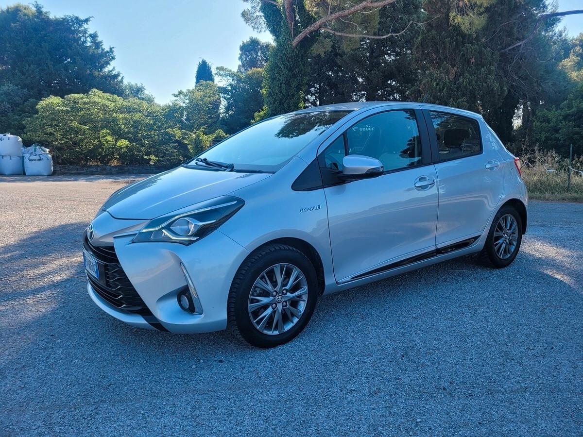 Toyota Yaris 1.5 Hybrid 5 porte Active