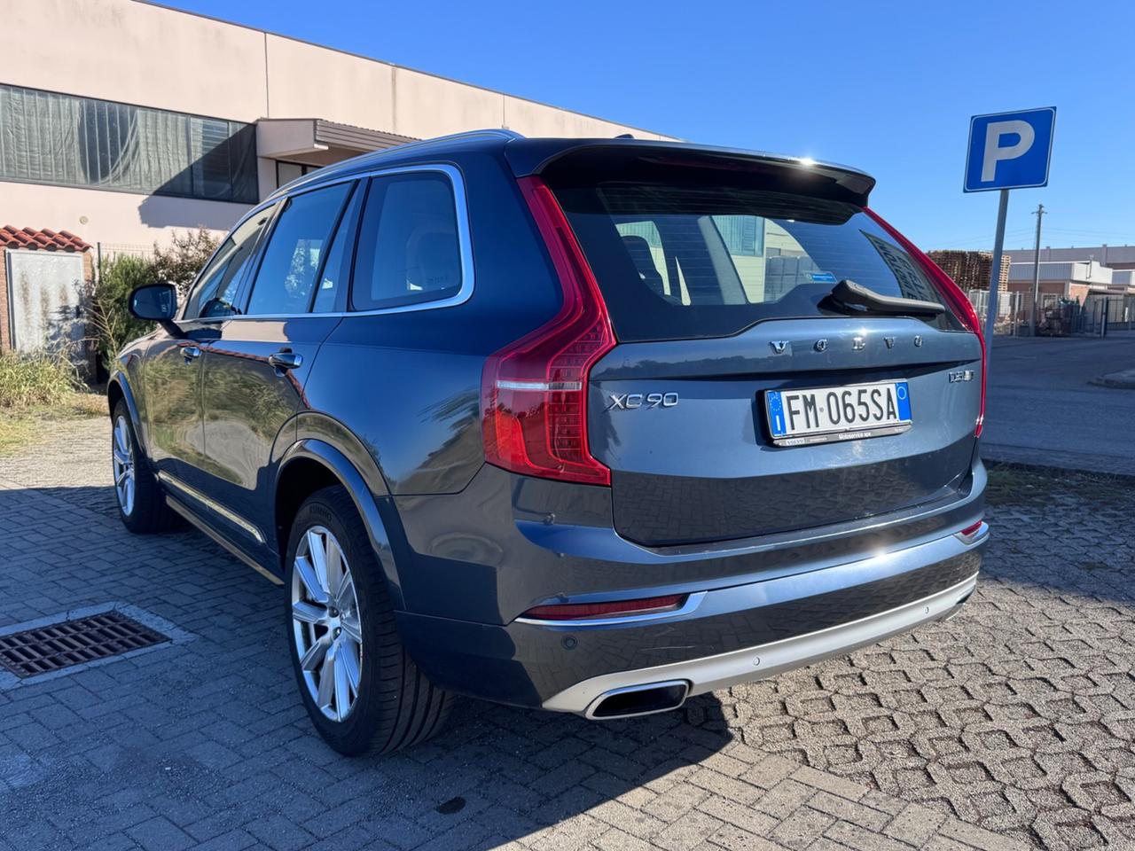 Volvo XC 90 XC90 D5 AWD Geartronic Inscription