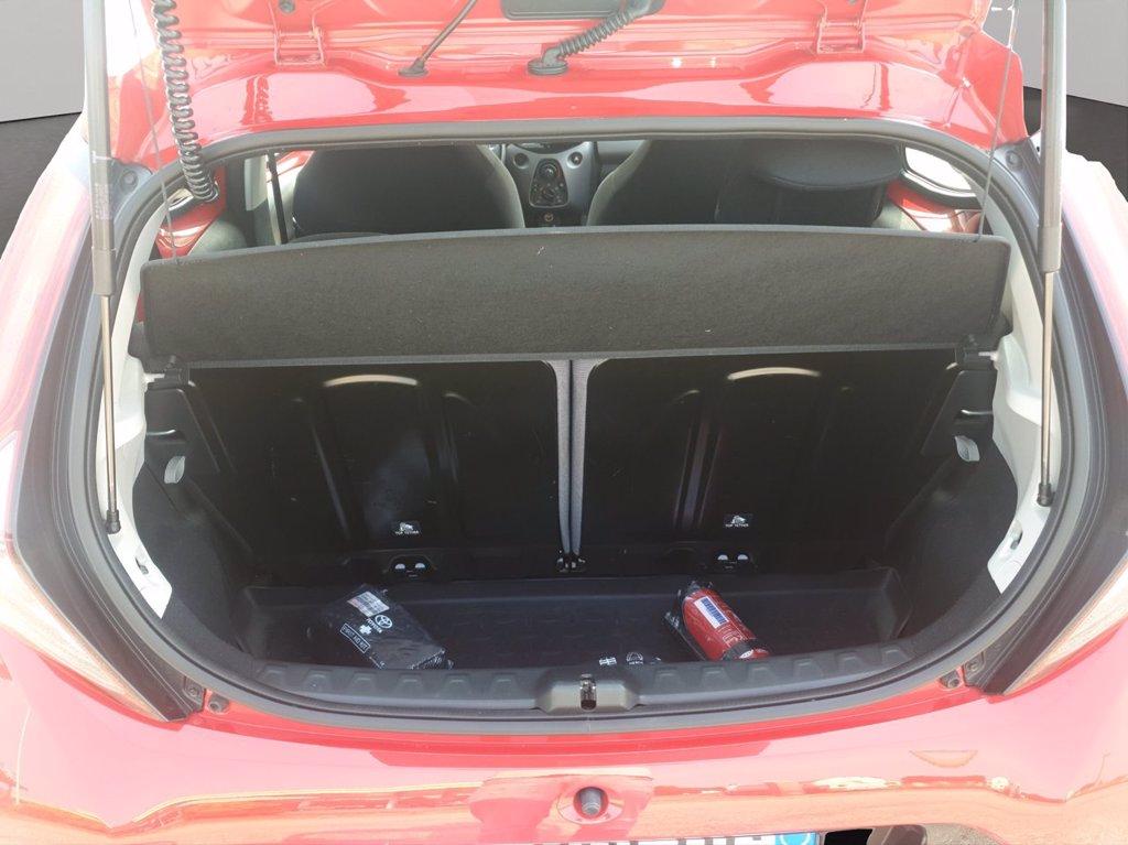 TOYOTA Aygo 5p 1.0 x-play m-mt 72cv del 2021