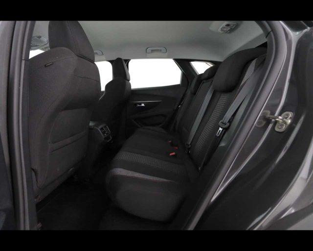 PEUGEOT 3008 BlueHDi 130 S&S Active