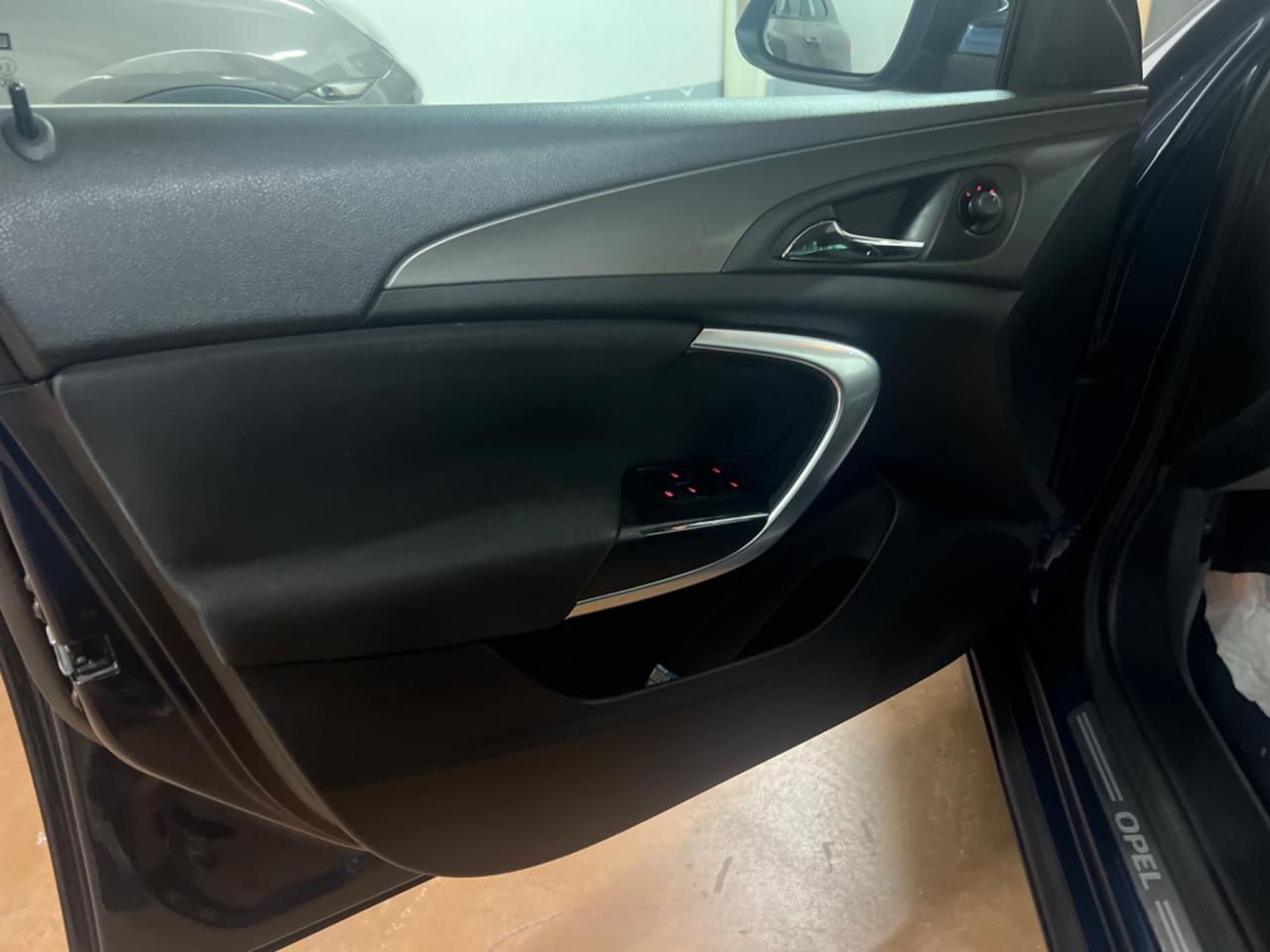 Opel Insignia 2.0 CDTI Sports Tourer Cosmo