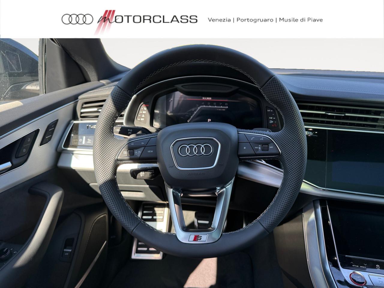 Audi SQ8 s4.0 v8 tfsi sport attitude quattro