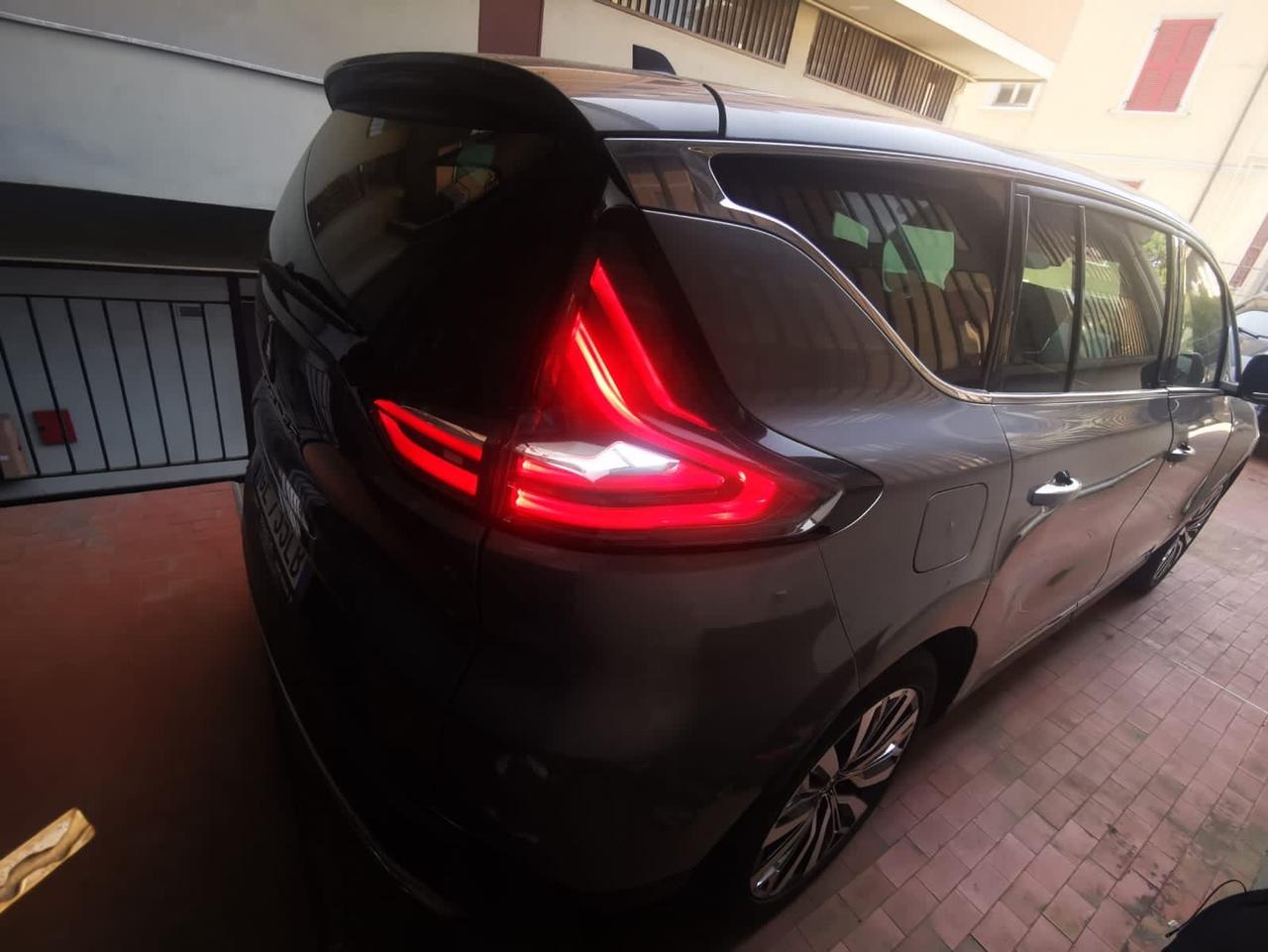 Renault Espace Blue dCi 200CV EDC Initiale Paris 4Control