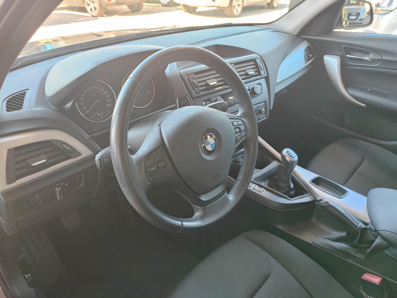 Bmw 116 118d 5p. Urban