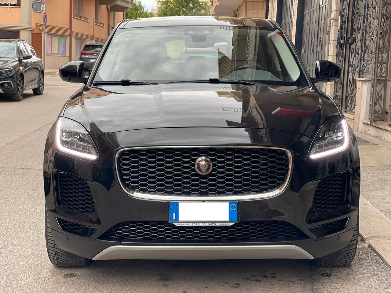 Jaguar E-Pace 2.0D 180 CV AWD aut. R-Dynamic *FULL*