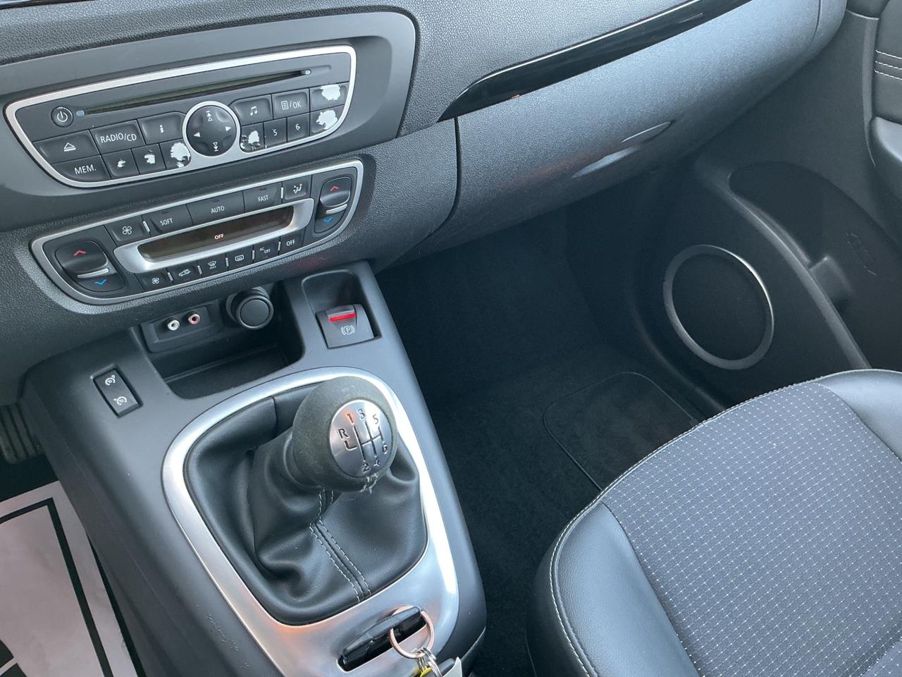 Renault Scenic 1.5 dCi 110CV