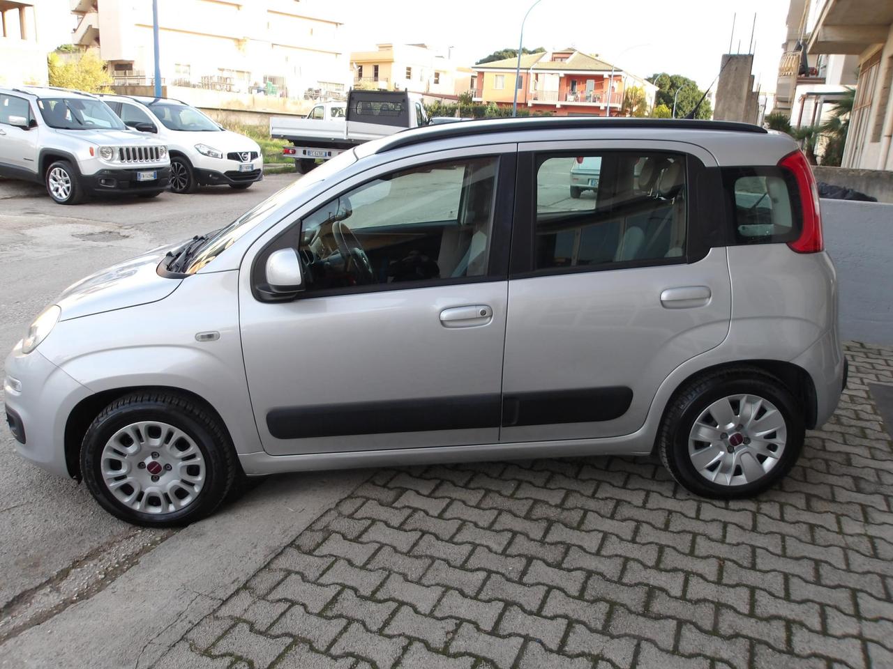 Fiat PANDA 1.2 Lounge 69cv
