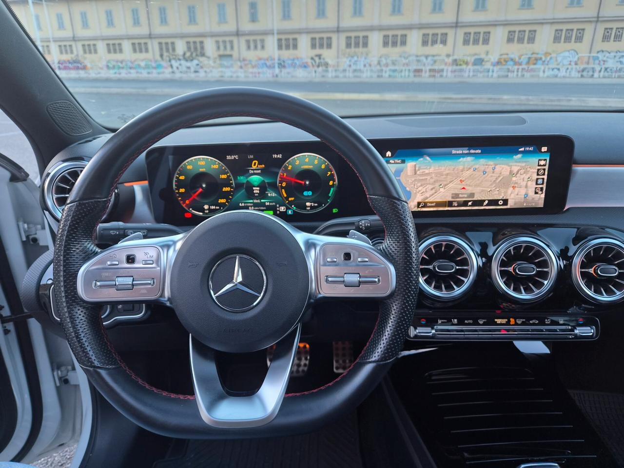 Mercedes-benz A 250 e hybrid EQ Premium