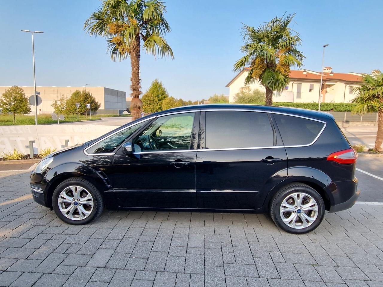 Ford S-Max 2.0 TDCi 163CV New Titanium