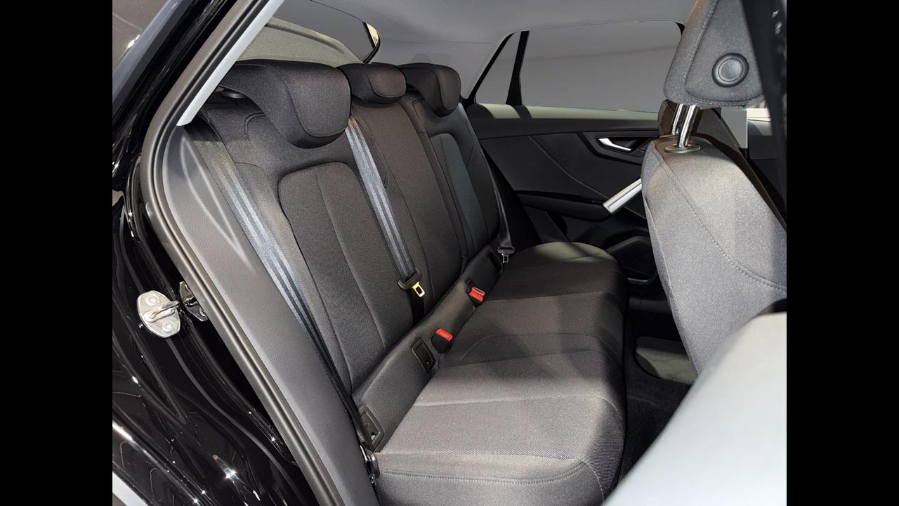 Audi Audi Q2 Business Advanced 35 TFSI 110(150) kW(CV) S tronic