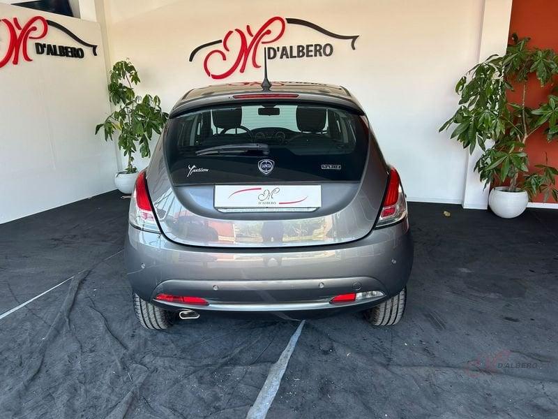 Lancia Ypsilon 1.0 FireFly 70cv Hybrid ALBERTA FERRETTI