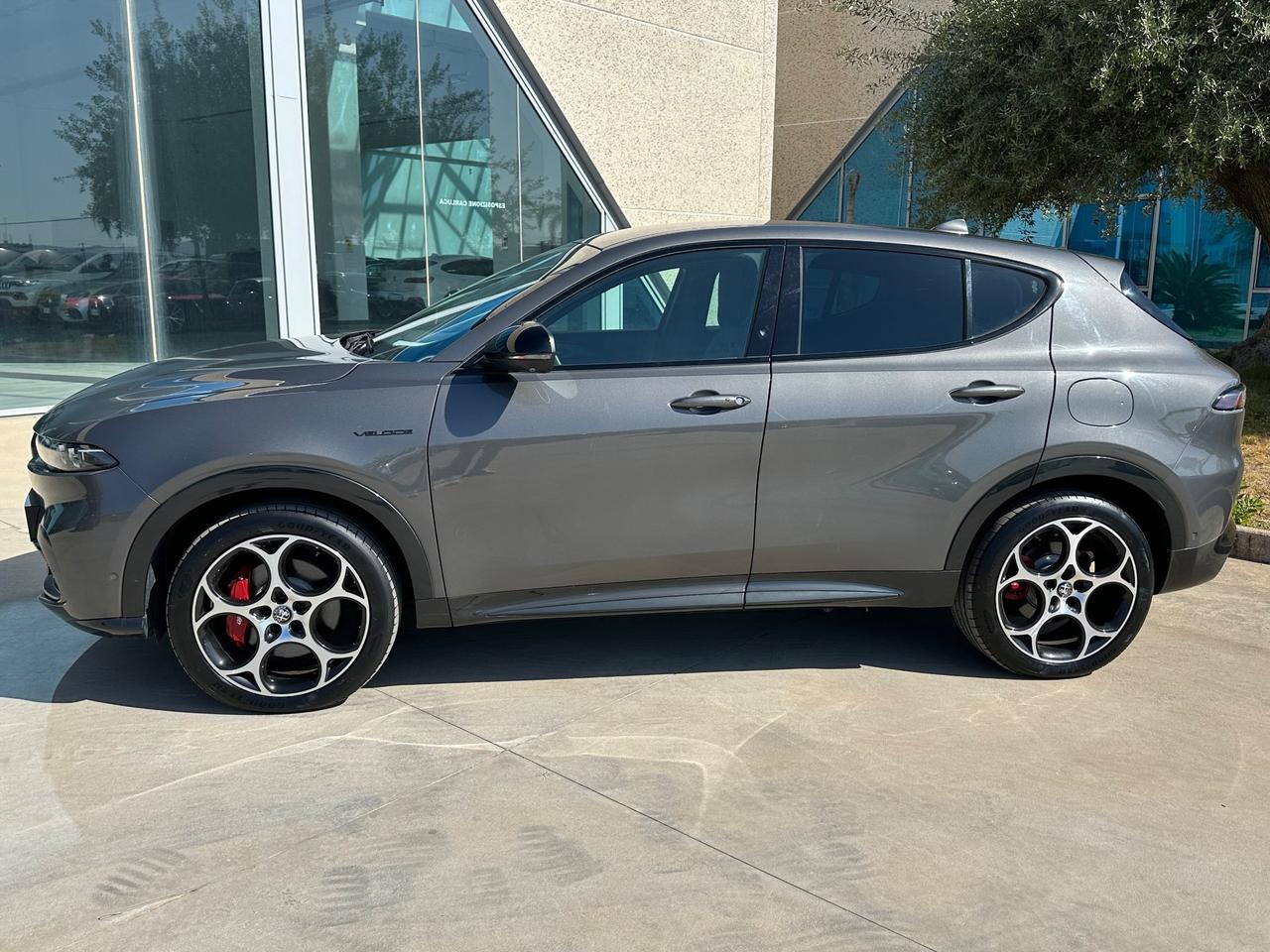 Alfa Romeo Tonale 1.3 Veloce Q4 offerta T-Stock prezzo imperdibile