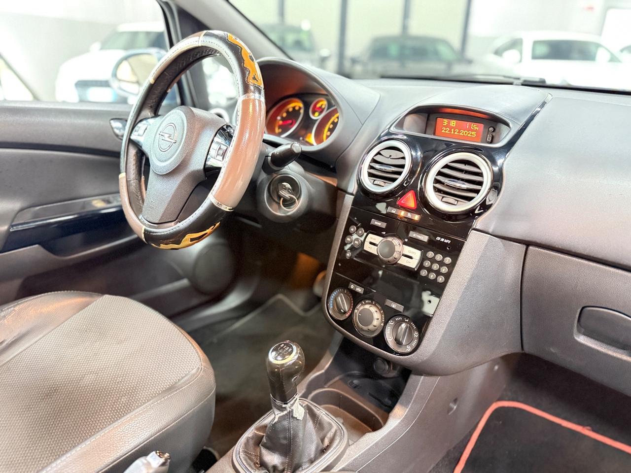 Opel Corsa 1.2 5 porte Easytronic Cosmo