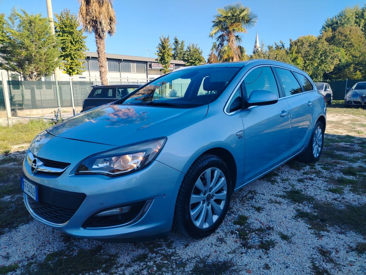 Opel Astra 1.6 CDTI EcoFLEX S&S Sports Tourer Cosmo