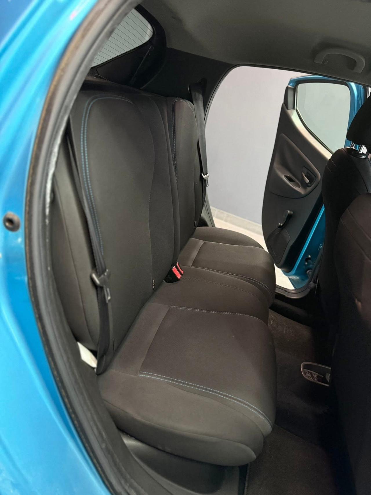 Lancia Ypsilon 0.9 Ben/Metano 84 cv Elefantino 12/2013