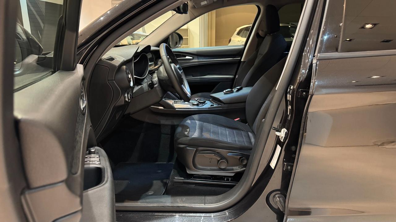 Alfa Romeo Stelvio 2.2 Turbodiesel 160CV Business - 2020