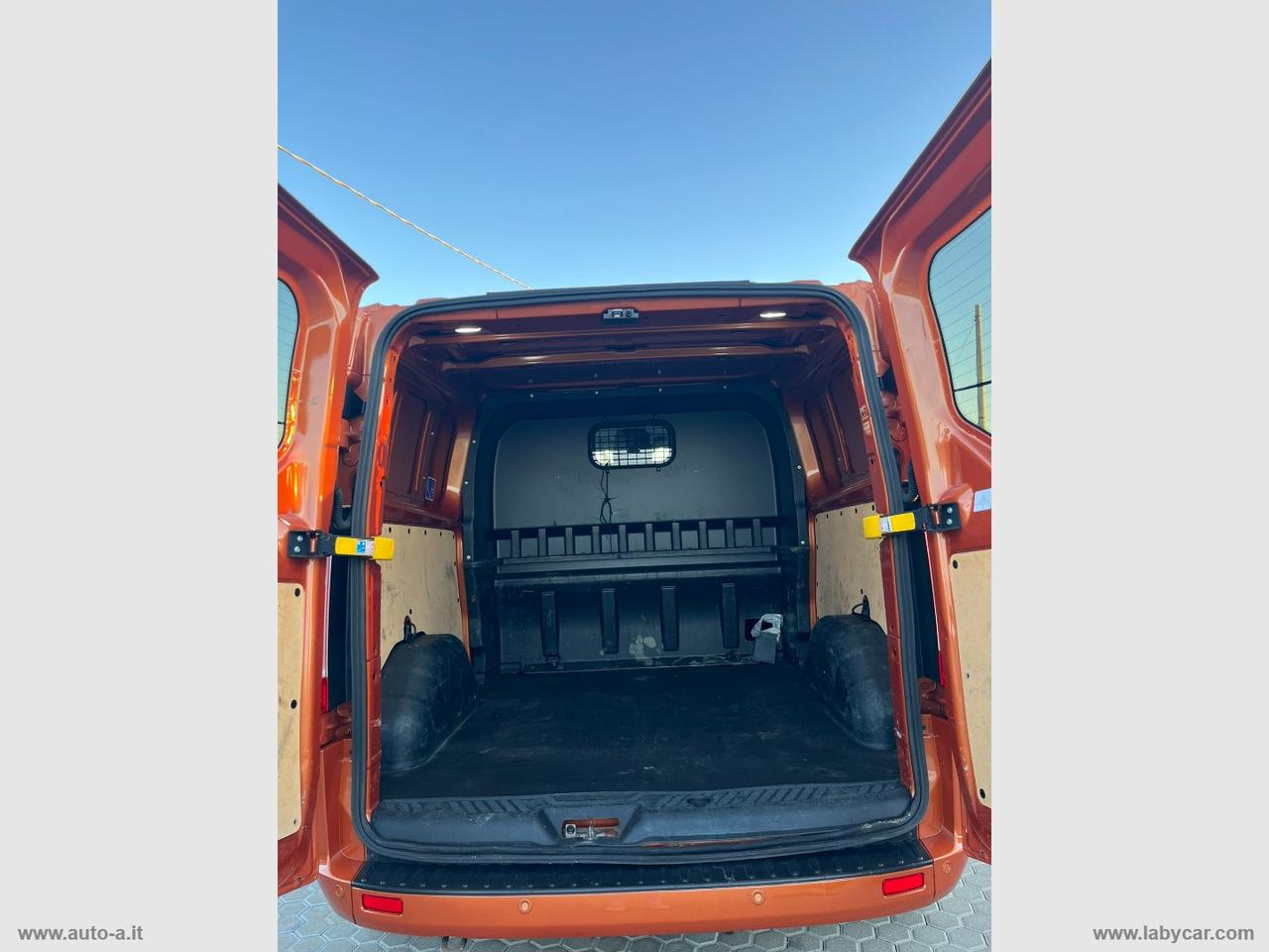 TRANSIT CUSTOM 2.0 TDCI 170 CV TITANIUM 5 POSTI