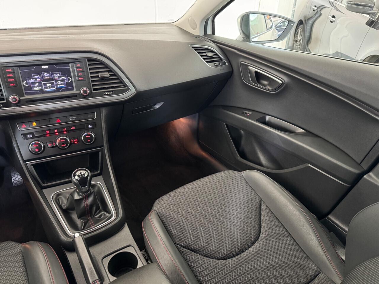Seat Leon 1.4 TSI 125 CV 5p. Start/Stop FR Ok Neopatentati