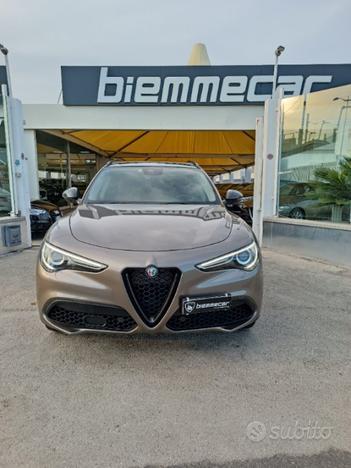 ALFA ROMEO Stelvio 2.0 Turbo 280 CV AT8 Q4 B-Tec