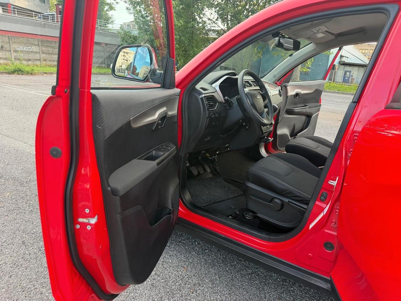 Mahindra KUV100 1.2 VVT K8