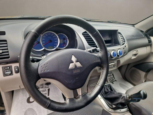 MITSUBISHI L200 2.5 DI-D/136CV Club Cab Invite