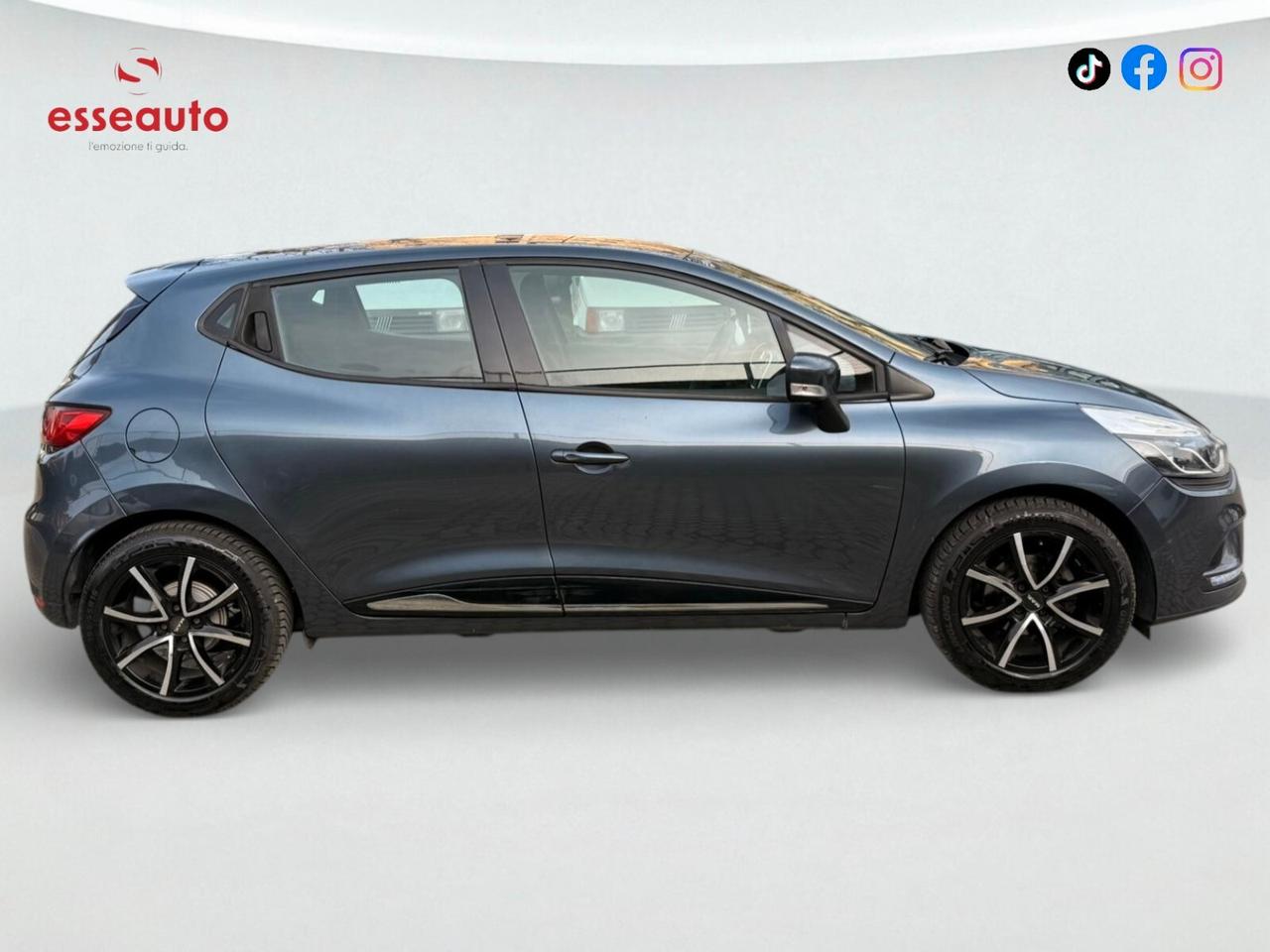 Renault Clio dCi 8V 75 CV 5 porte Moschino Intens