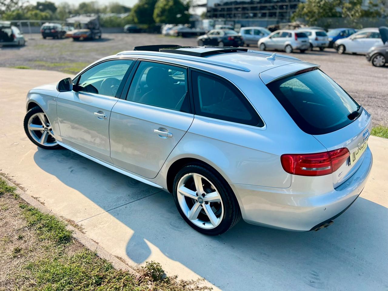 Audi A4 AVANT 2.0 TDI 143CV S-LINE TETTO MANUALE