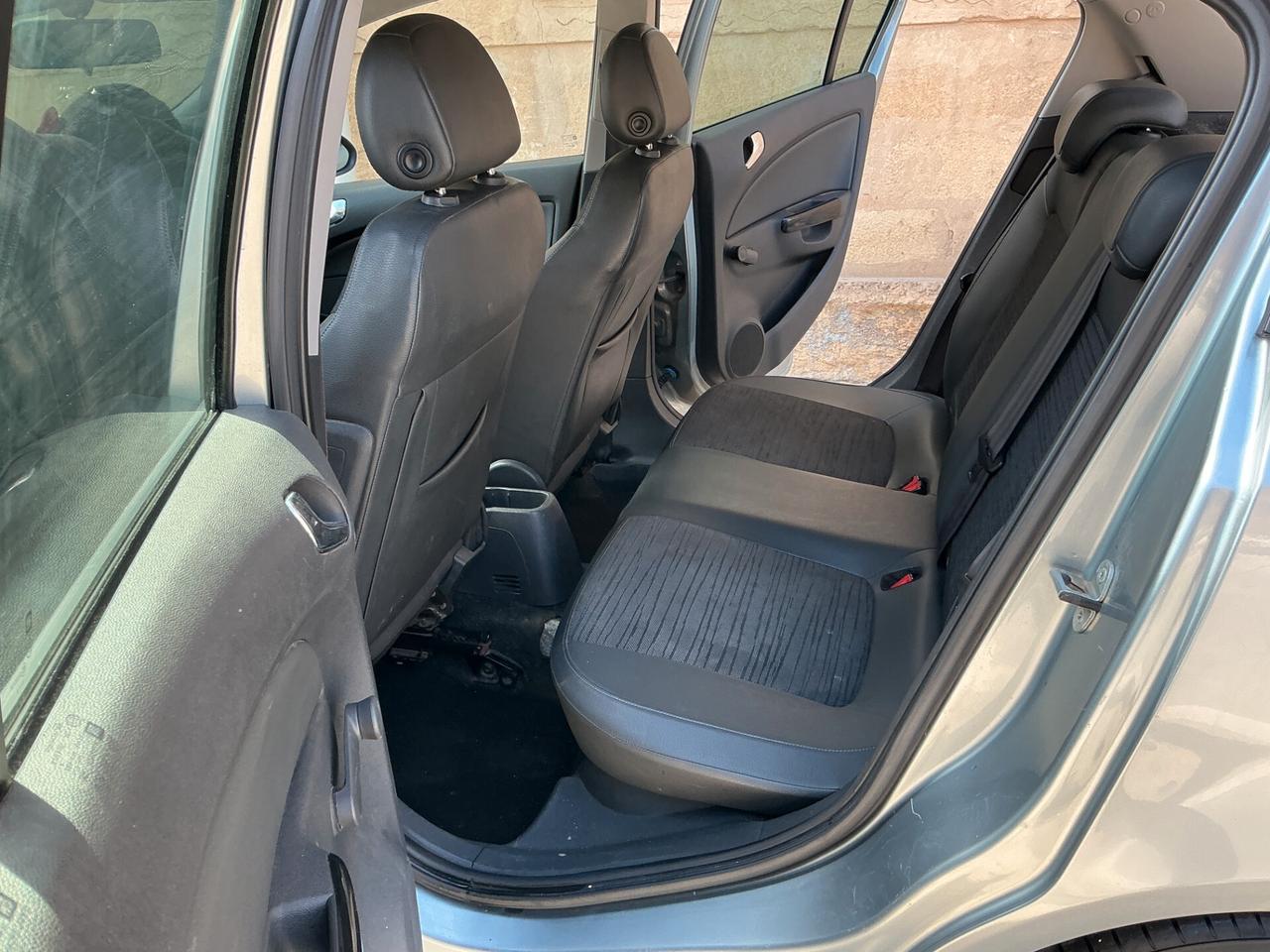 Opel Corsa 1.2 5 porte Edition