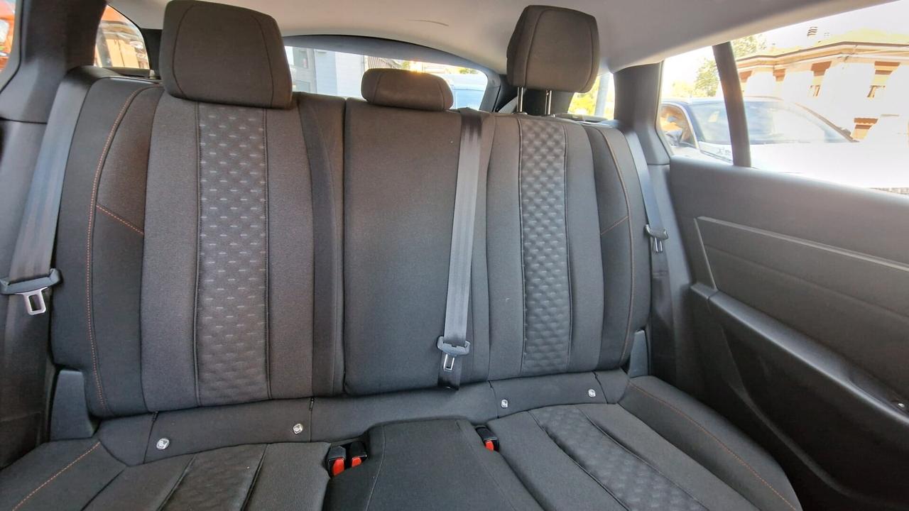 Peugeot 508 BlueHDI 130CV SW Allure