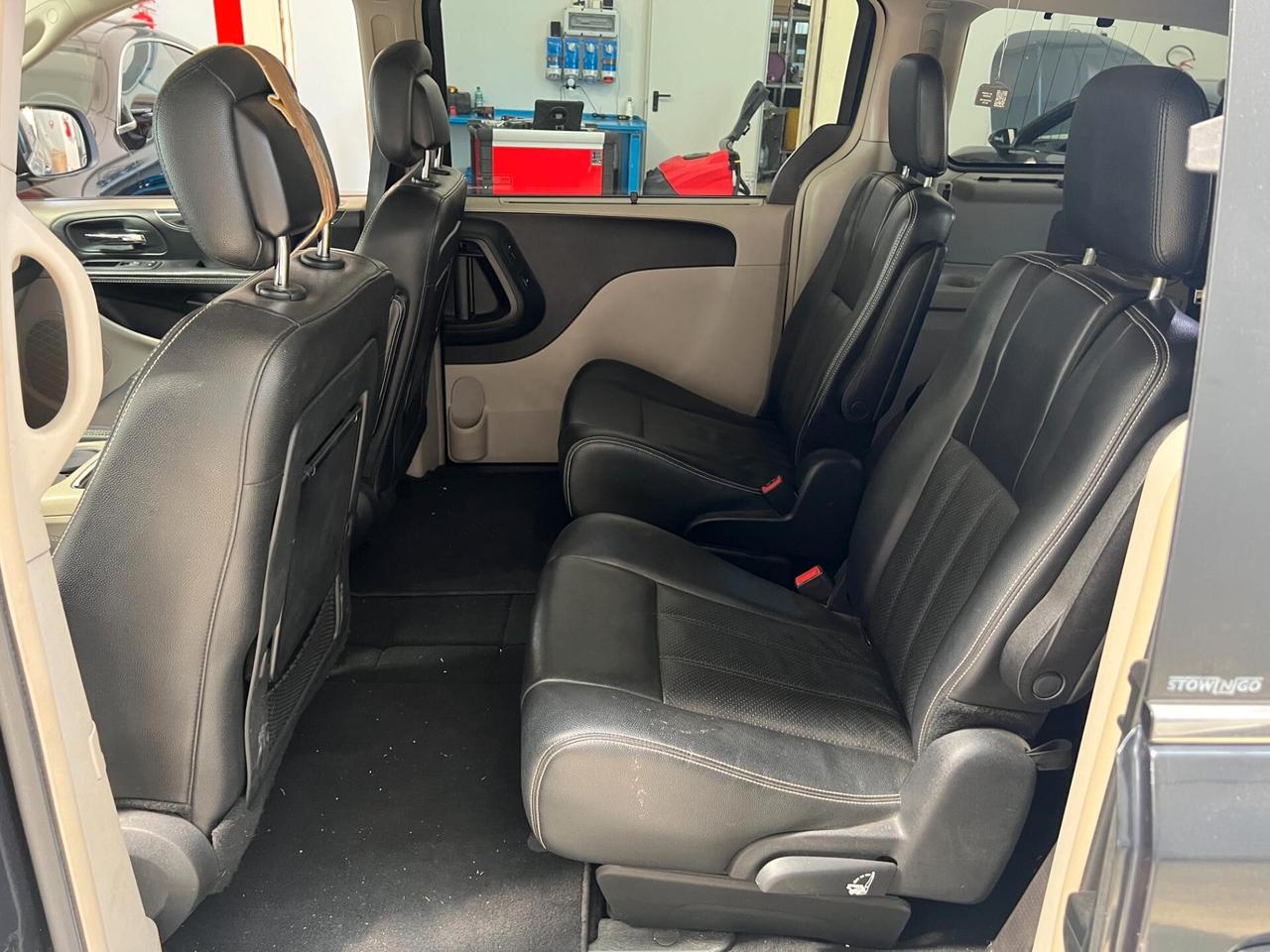 Lancia Voyager 2.8 Turbodiesel Gold 177 CV