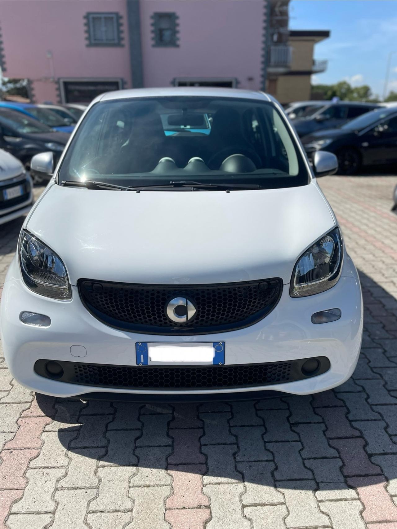 Smart ForFour 70 1.0 twinamic Youngster